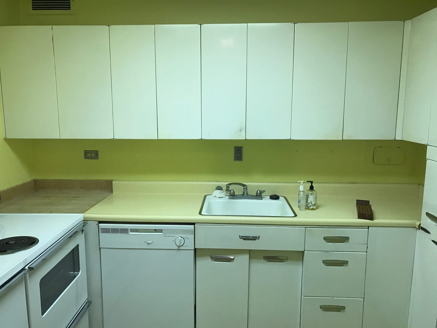 Mies Building Vintage Metal Kitchen Cabinets Apartment Therapy S Bazaar