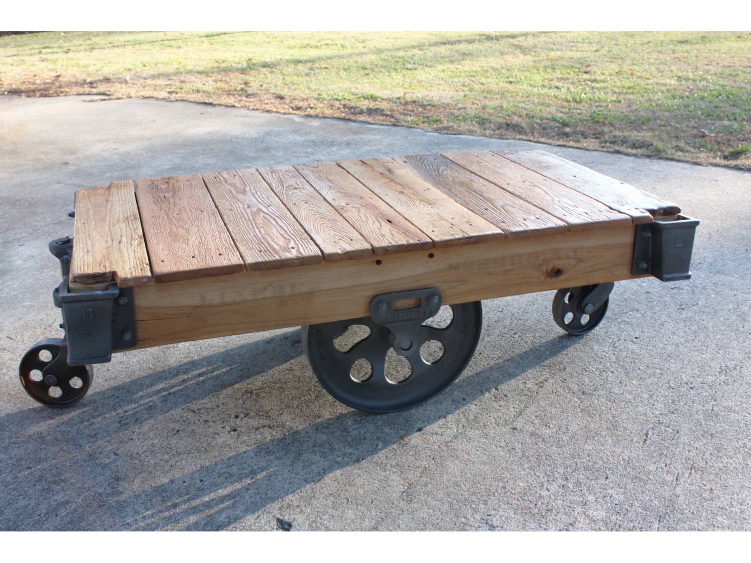 Lineberry Cart Coffee Table - Lineberry Cart Coffee Table, Industrial Salvage Decor ... / Hand made coffee table drink cart pub 3 in 1 by rustically modern custommade.