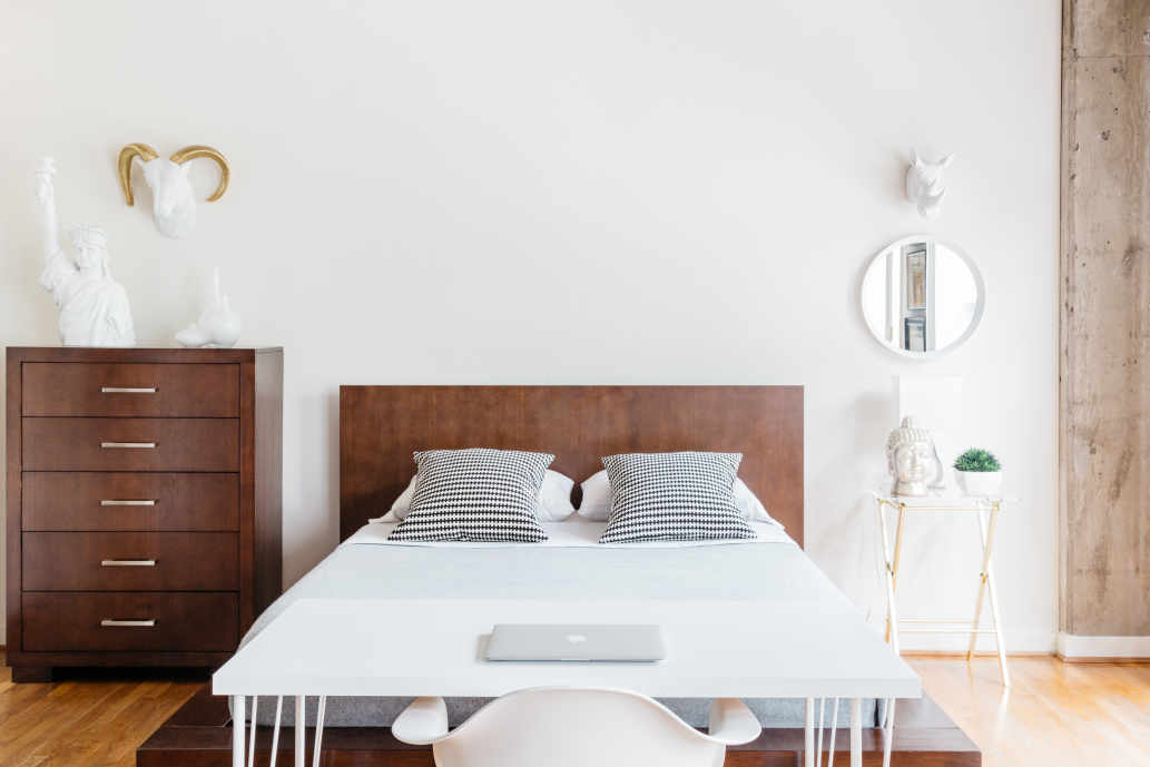 Minimalist Bedroom Ideas That Aren t Boring Apartment Minimalist Bedroom Ideas That Aren t Boring Apartment