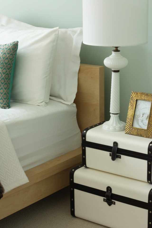 20 Ideas for Organizing Your Bedroom Closet | Apartment ...
