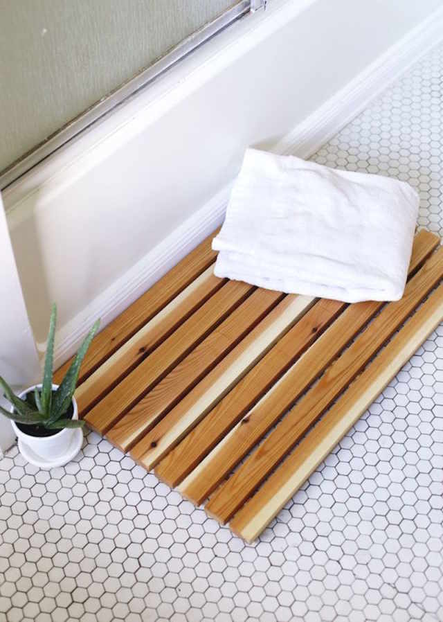 Reinvent Your Rental Diy Ideas To Revive Rental Bathrooms