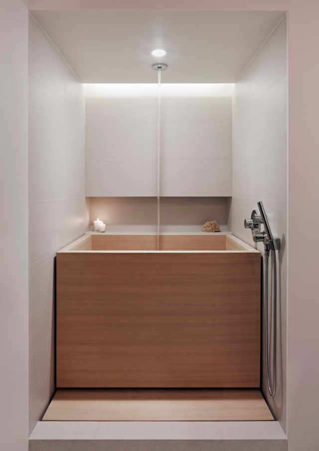 Japanese Ofuro Soaking Tub Inspiration for Your Bathroom | Apartment ...