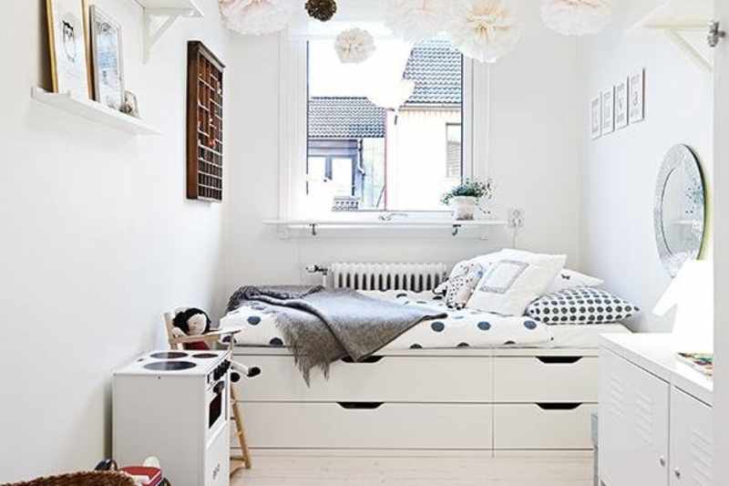 6 DIY Ways to Make Your Own Platform Bed with IKEA ...
