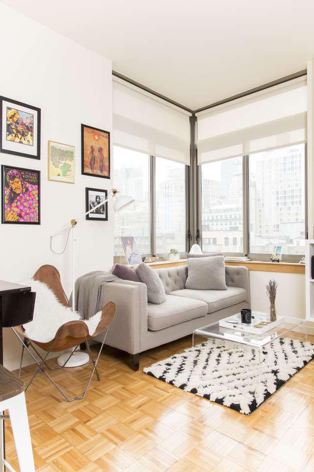 Molly's 520 Square Foot Soothing Manhattan S