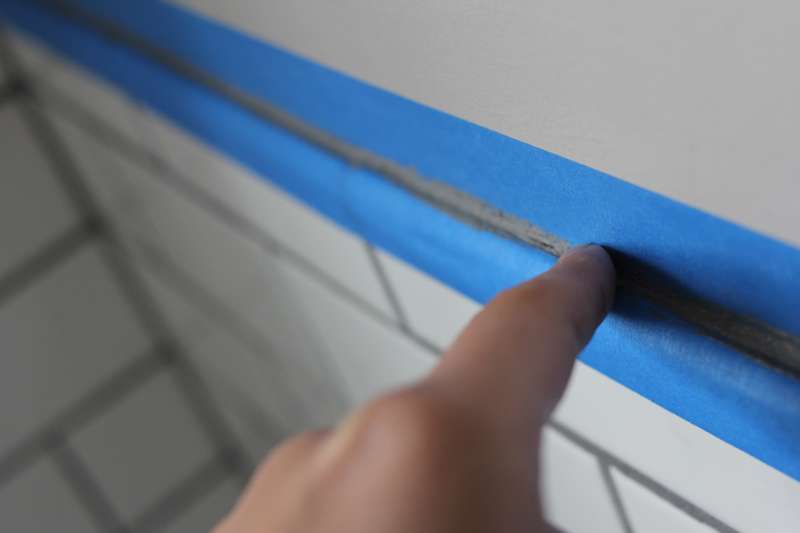 Renovation Project Secret How To Lay A Perfect Bead of Caulk Quickly