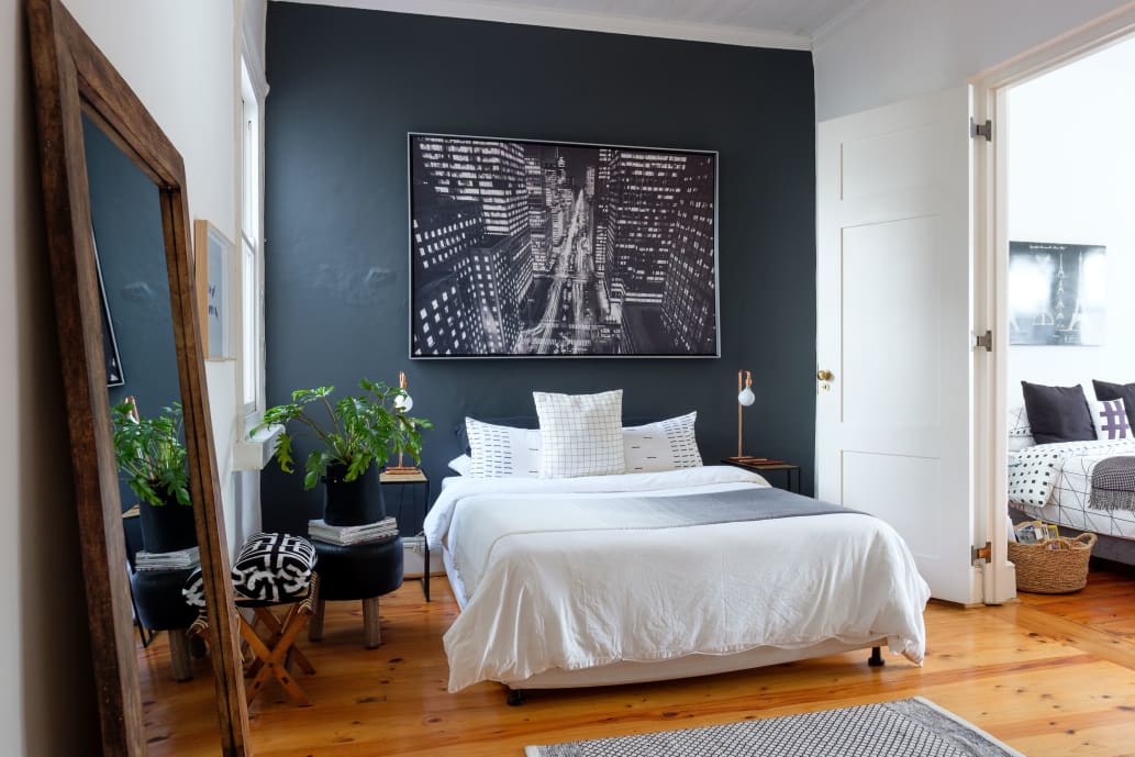 Should You Sleep with the Bedroom Door Open or Closed? Apartment Therapy