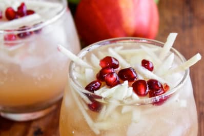 10 Pitcher Cocktails to Serve on Thanksgiving | Kitchn