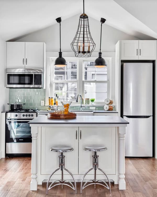 5 Smart Kitchen Islands in Small Spaces | Kitchn