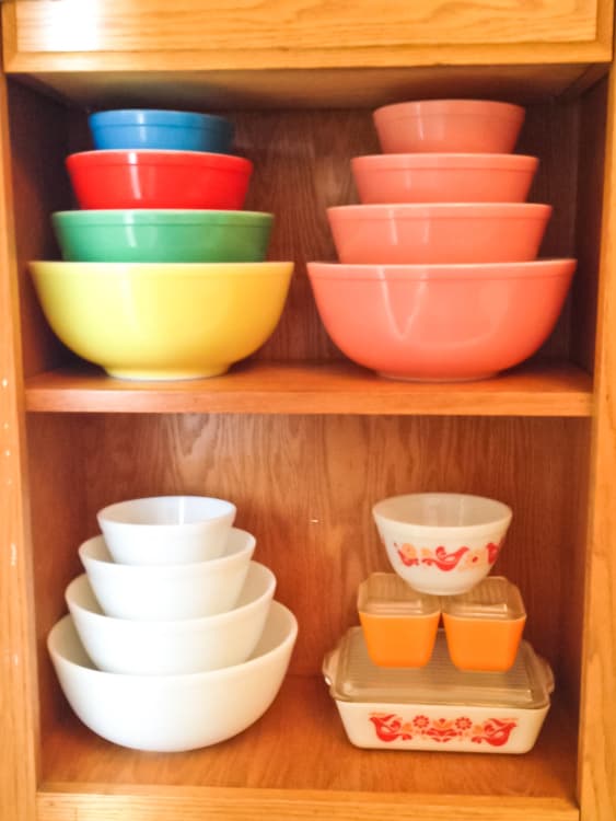 The Pyrex Bug How Two Sisters Share Their Pyrex Quest Kitchn