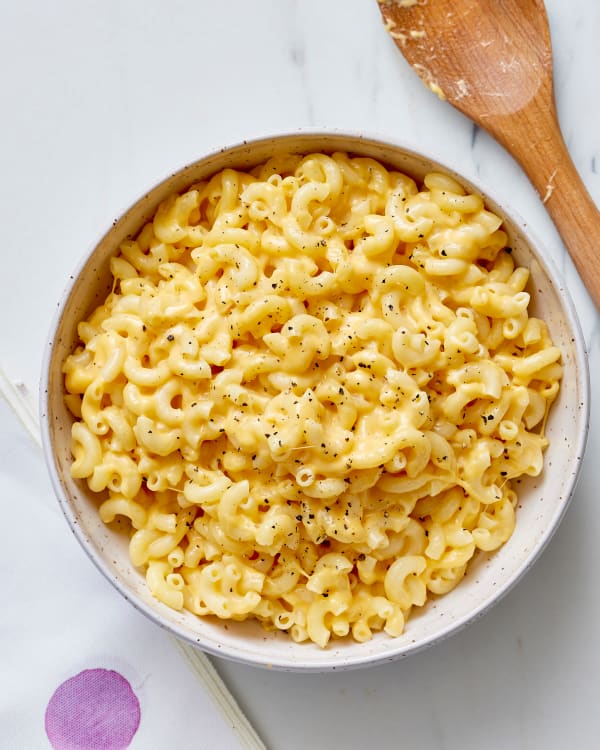 Slow cooker mac and cheese