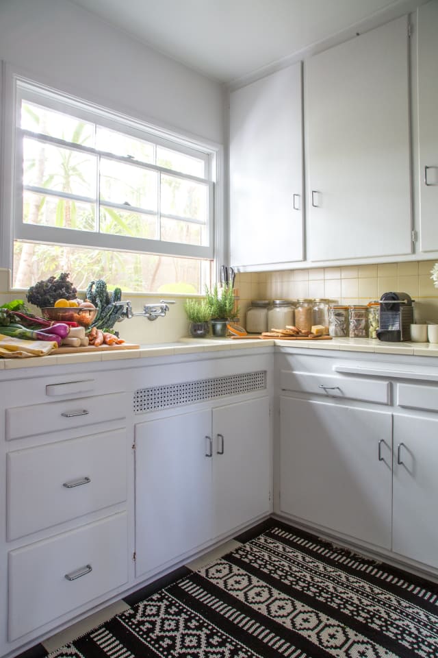 House Tour Bright Colors Amp Textures In West Hollywood
