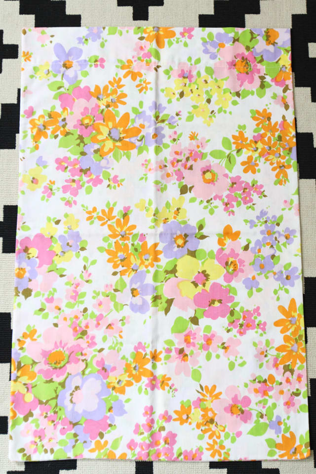 How To Make a NoSew Tote Out of a Pillowcase Apartment Therapy