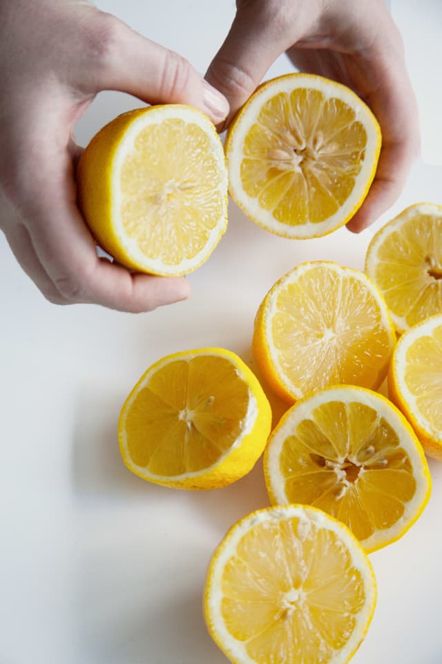 Here's What 1 Pound of Lemons Looks Like Kitchn