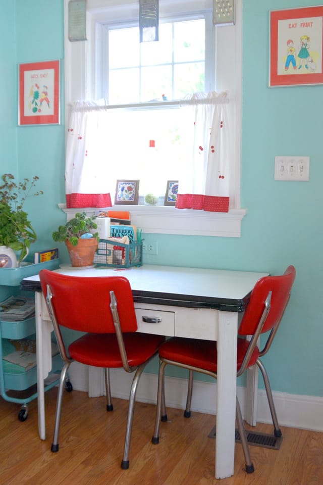 House Tour Elizabeth S Very Vintage House Of Travel