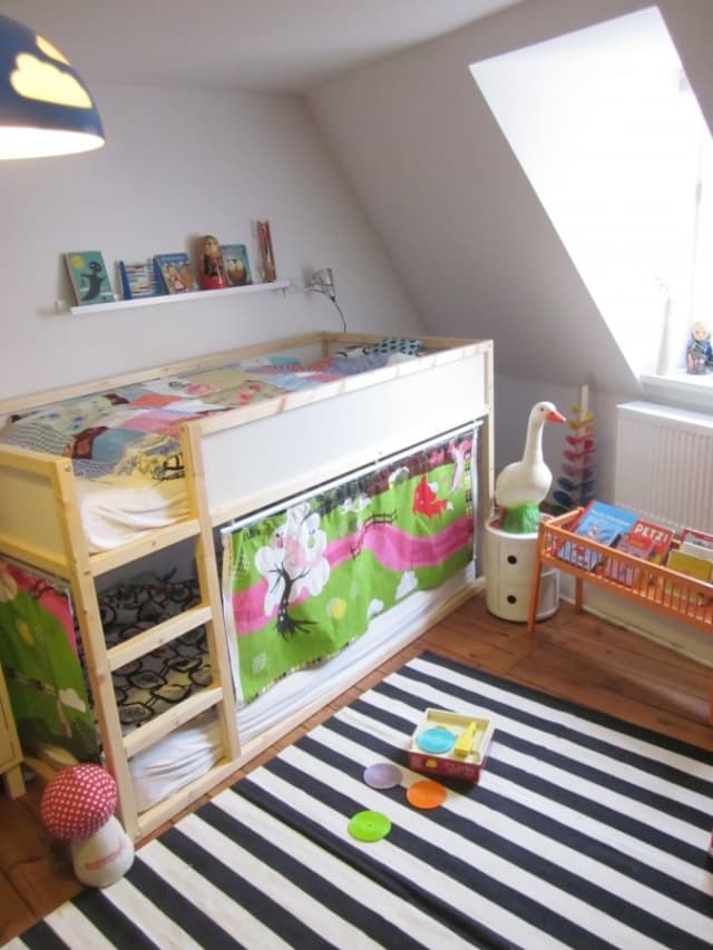 Kura For Two? Using IKEA's Low Loft As A Bunk Bed ... Ana had the brilliant idea to add the red window grids and i just.