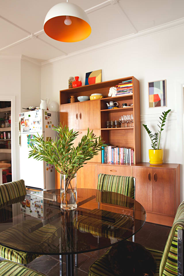 House Tour A Creative Retro Style House In Australia
