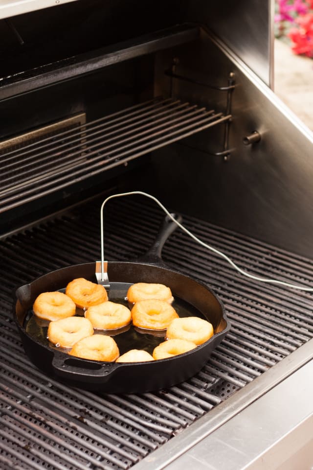 5 Reasons Why You Should DeepFry Outside Kitchn