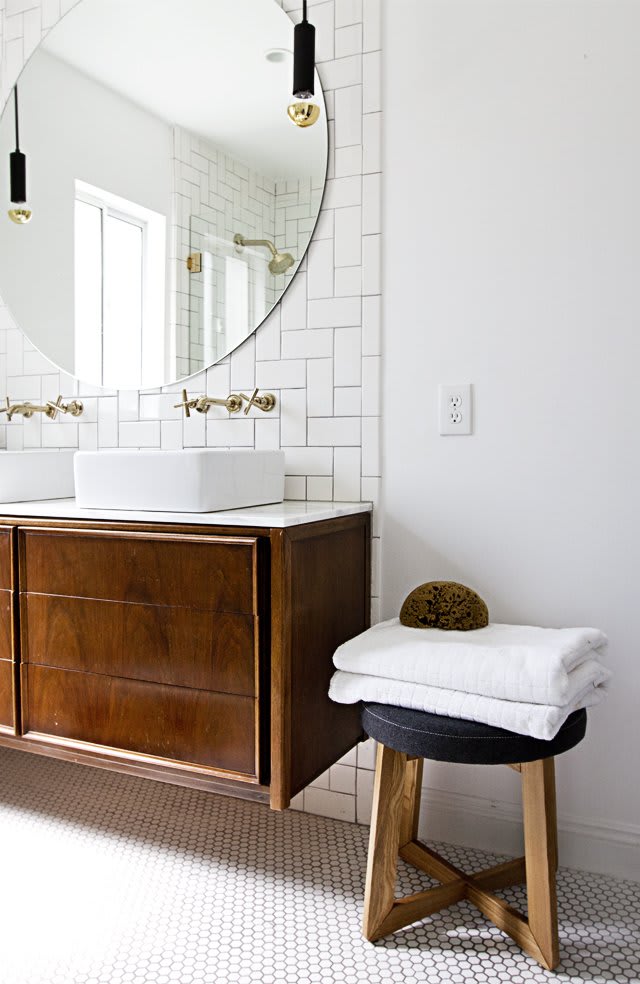 The Complete Guide To Using Vintage Furniture As A