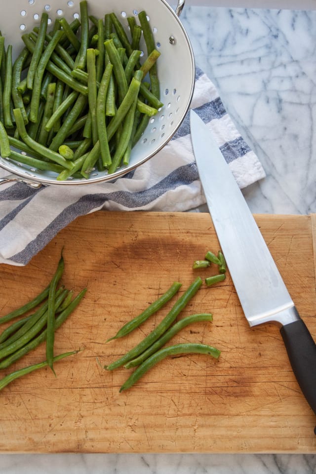 Recipe Roasted Green Beans with Harissa Kitchn