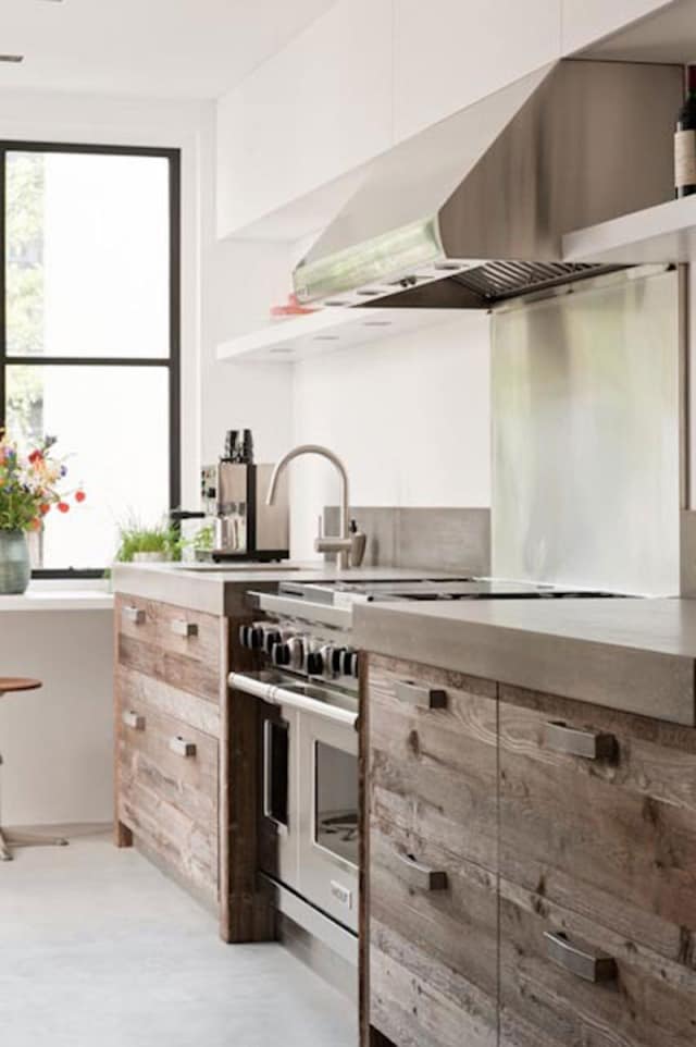 10 Modern Kitchens Rocking Natural Wood Cabinets ...