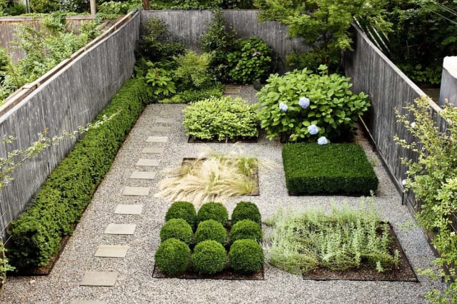 Images of small backyard designs