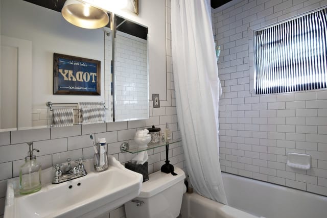 bathroom cleaning tips
