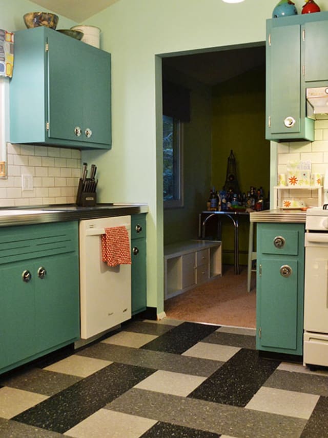 Annie Sloan Chalk Paint Kitchen Cabinet Color Ideas ...