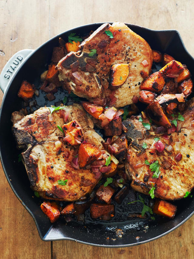 5-things-you-should-know-about-cooking-pork-chops-kitchn