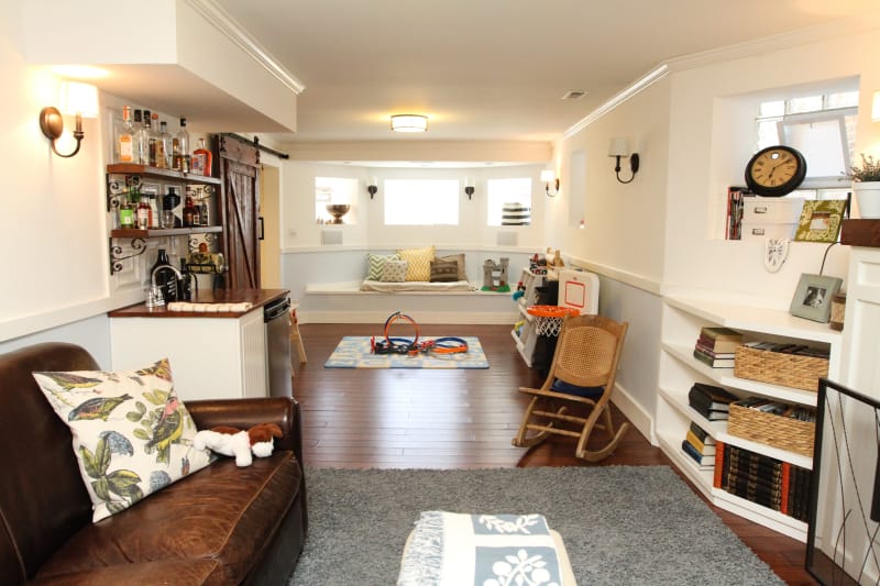 House Tour A Modern Chicago House Full Of Diy Projects