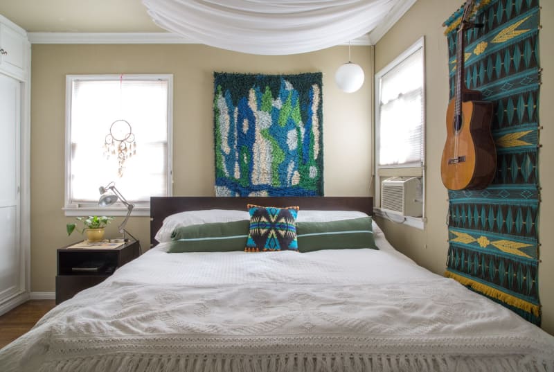 House Tour A Sea Amp Surf Inspired Silver Lake Rental