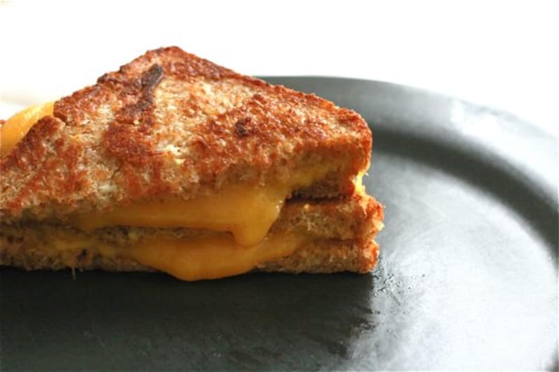 Do You Use American Cheese Slices? If Not, Try Making Them At Home