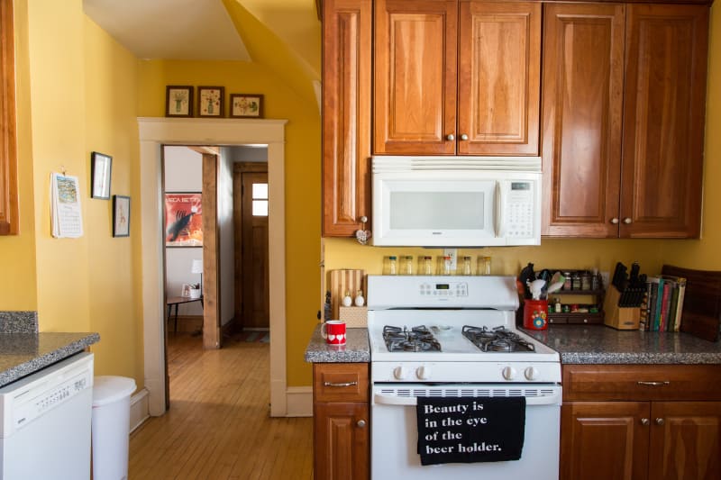 House Tour A Comfy Home Shared By Best Friends