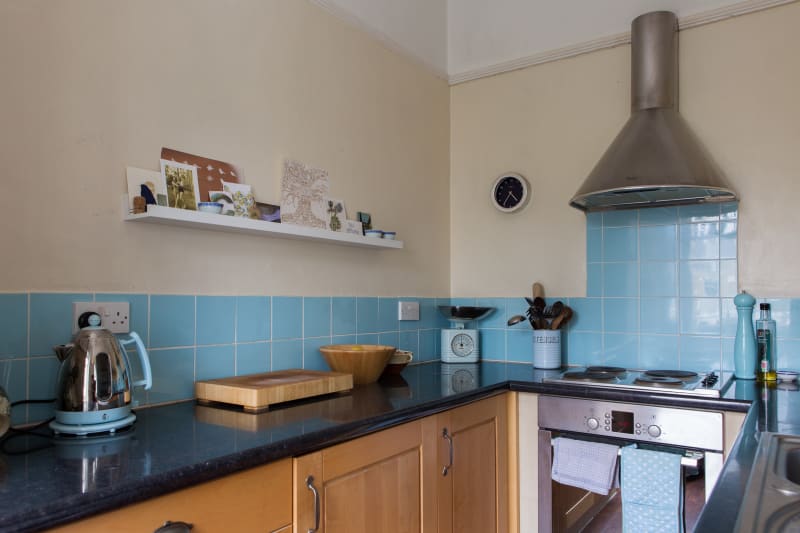 No Upper Cabinets Kitchen Trend - Kitchen Cabinet Trend ...