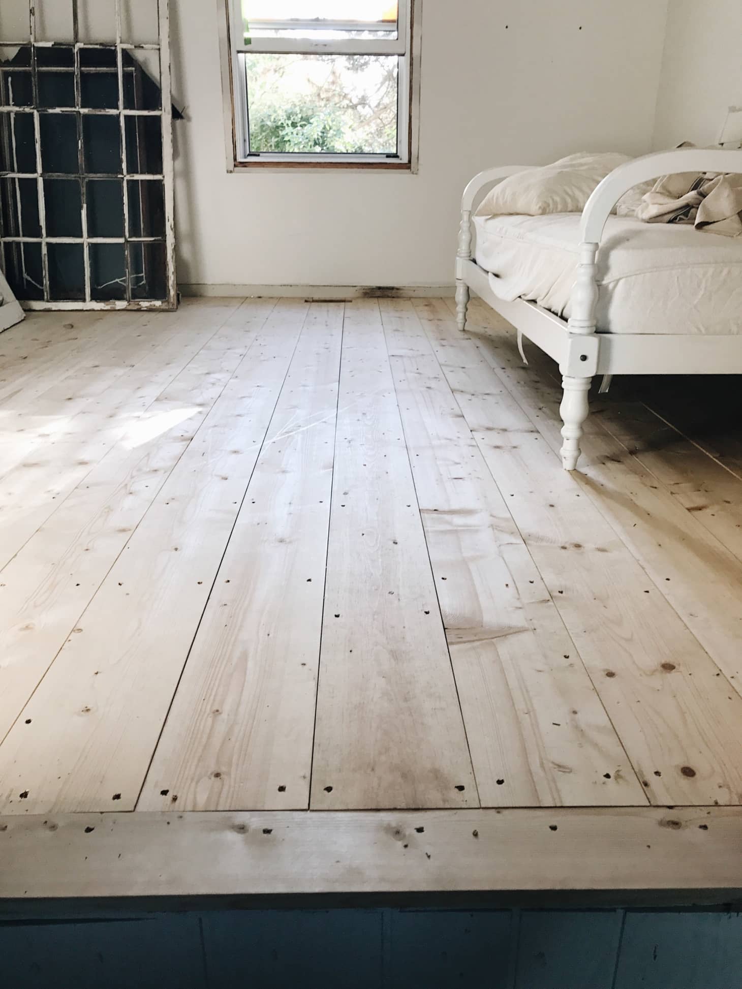 Wide Plank Hardwood Flooring What You Need To Know Apartment Therapy This Non Traditional Hardwood Floor Is On The Rise