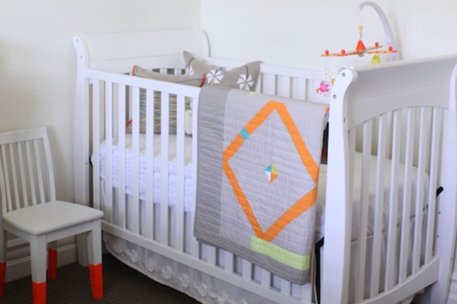 hayden s neon neutral nursery apartment therapy