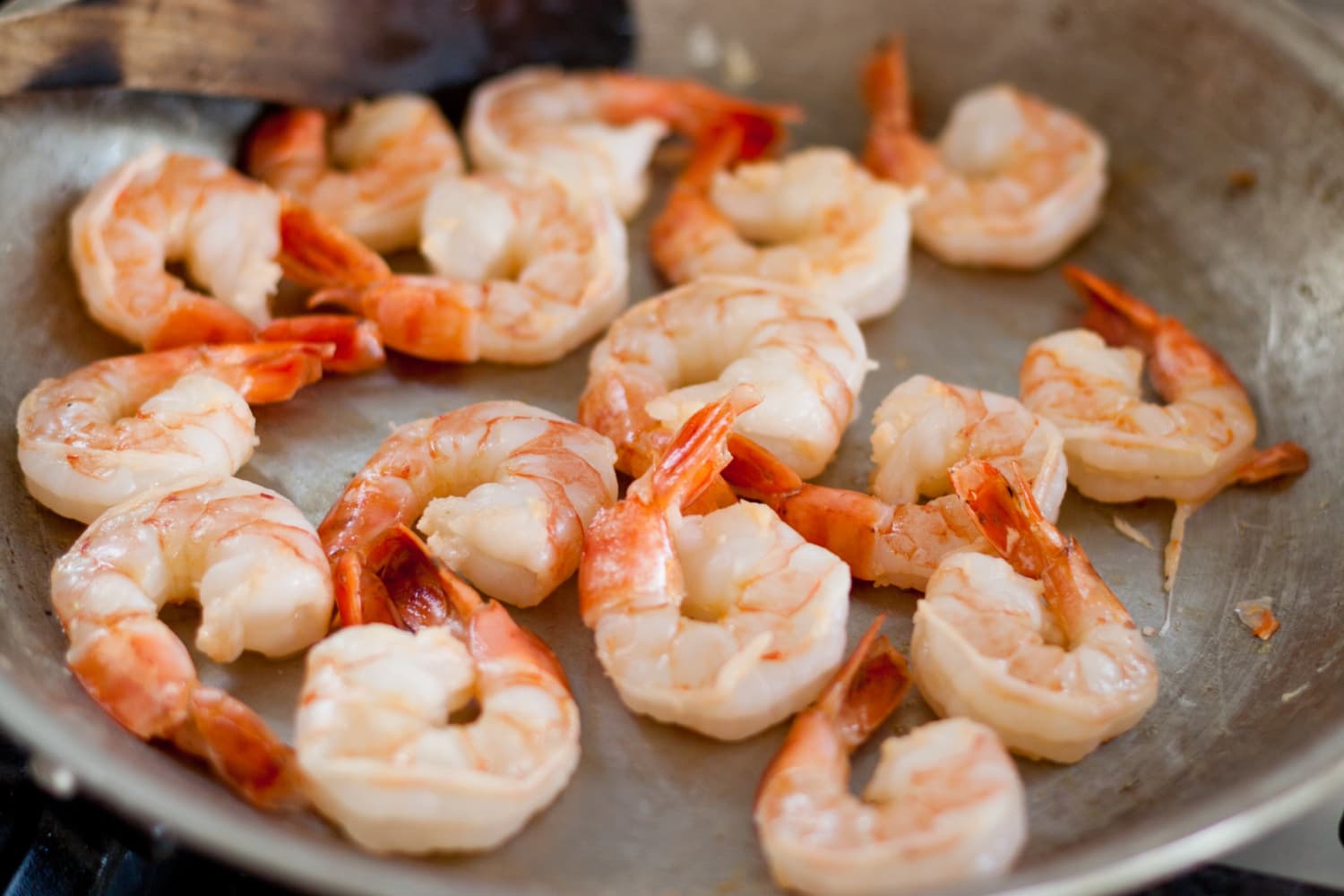 Shrimp Vs Prawns What S The Difference Between Prawn Shrimp Kitchn Shrimp Vs Prawns What S The Difference Between Prawn Shrimp Kitchn