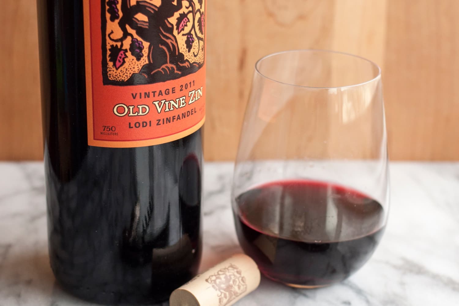 How To Open a Bottle of Wine Using a Wine Key Corkscrew