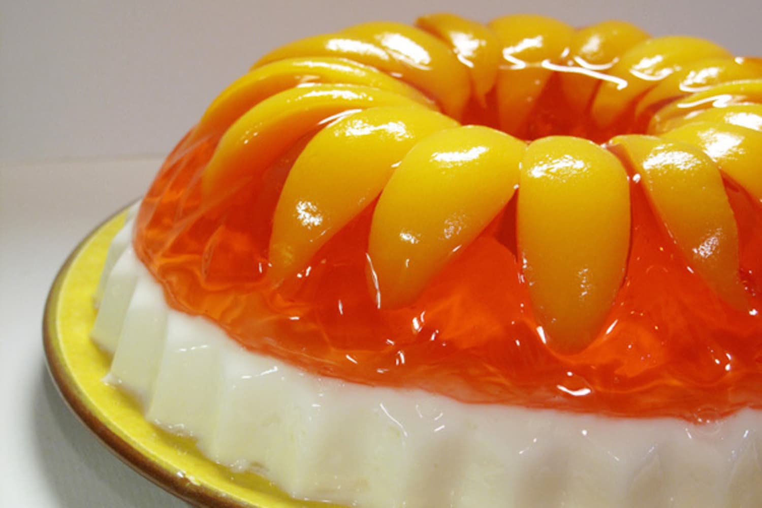 Peaches and Cream Jello