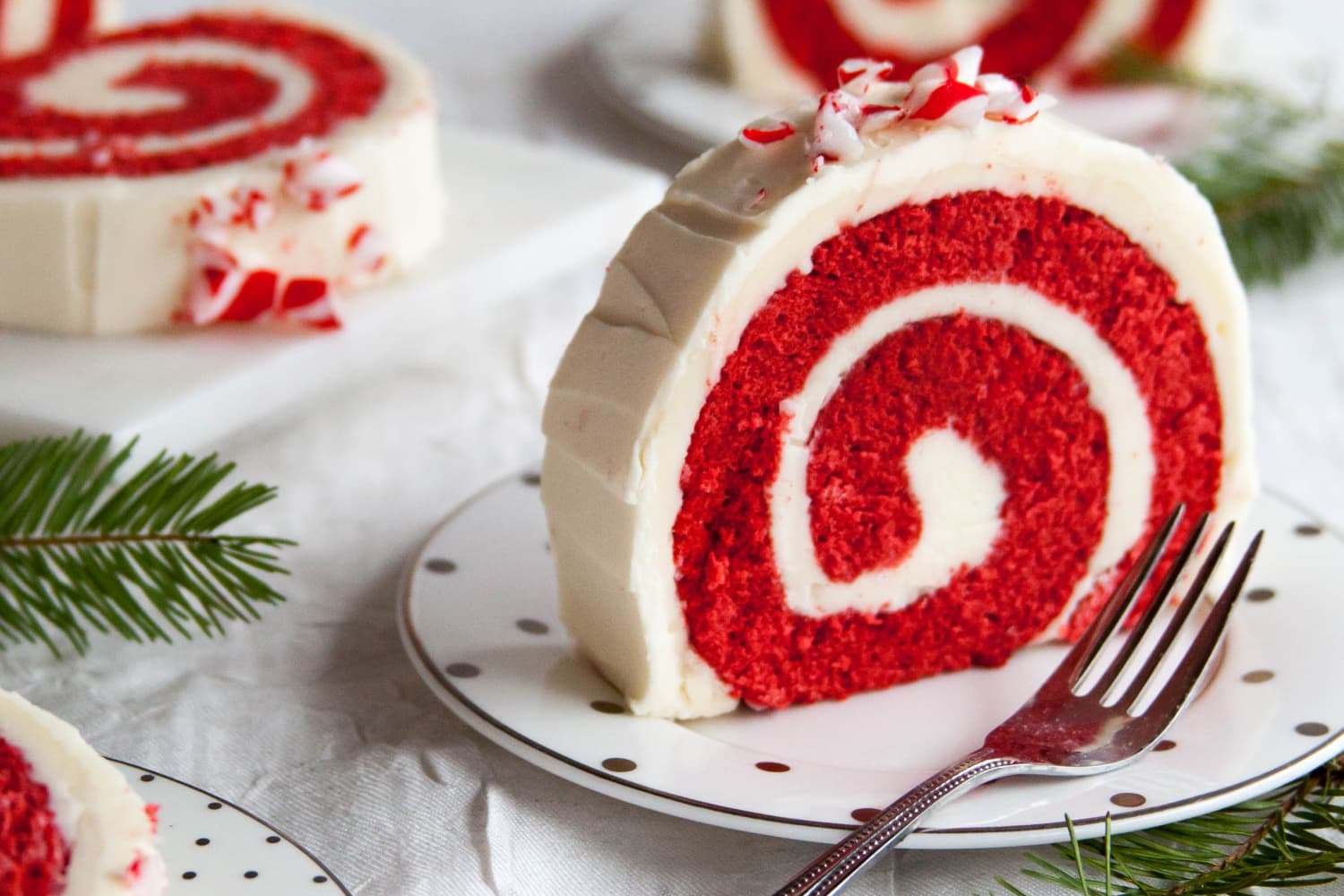 Recipe: Peppermint Red Velvet Cake Roll