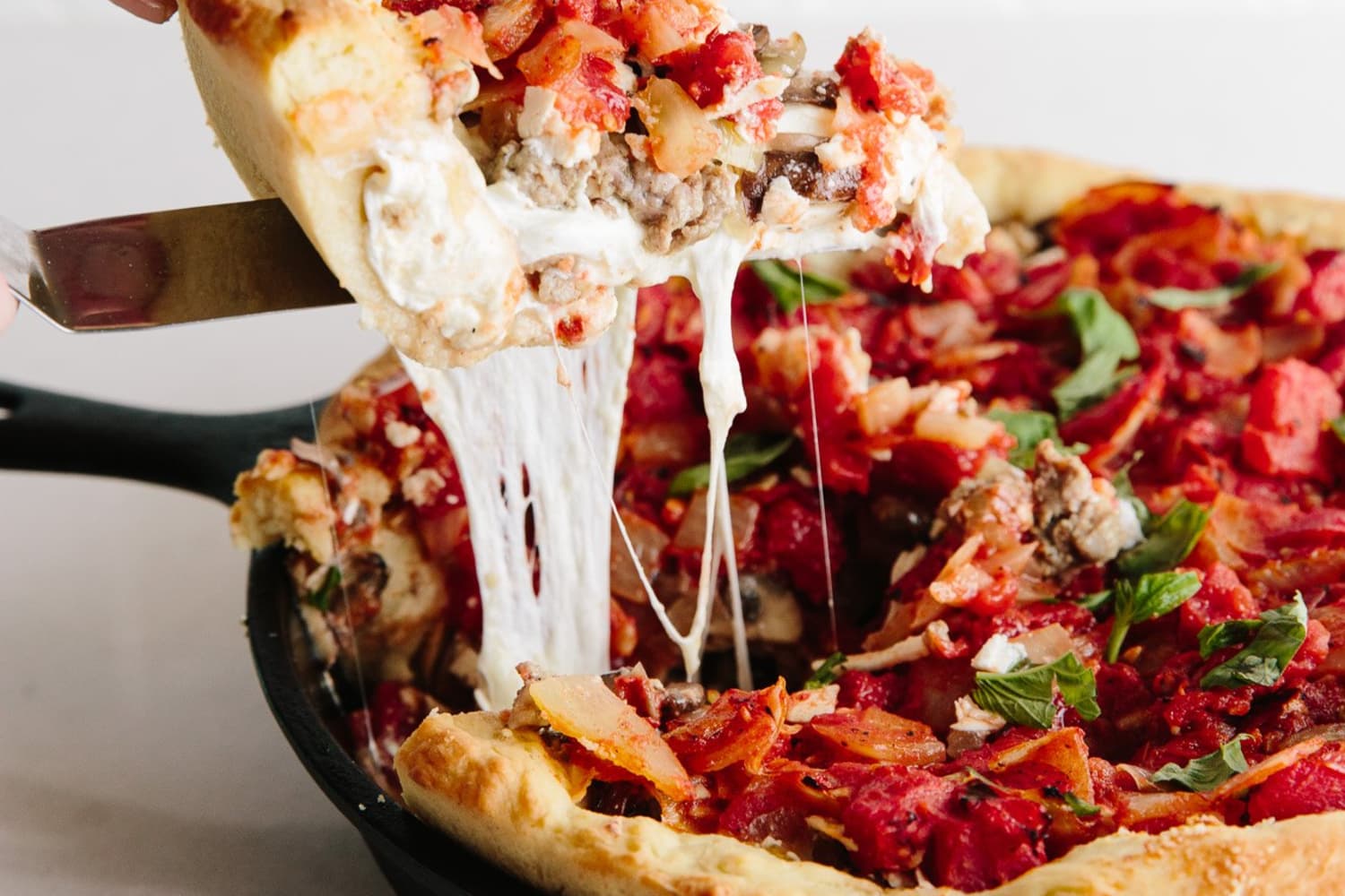 The History Of Chicago Deep Dish Pizza Kitchn