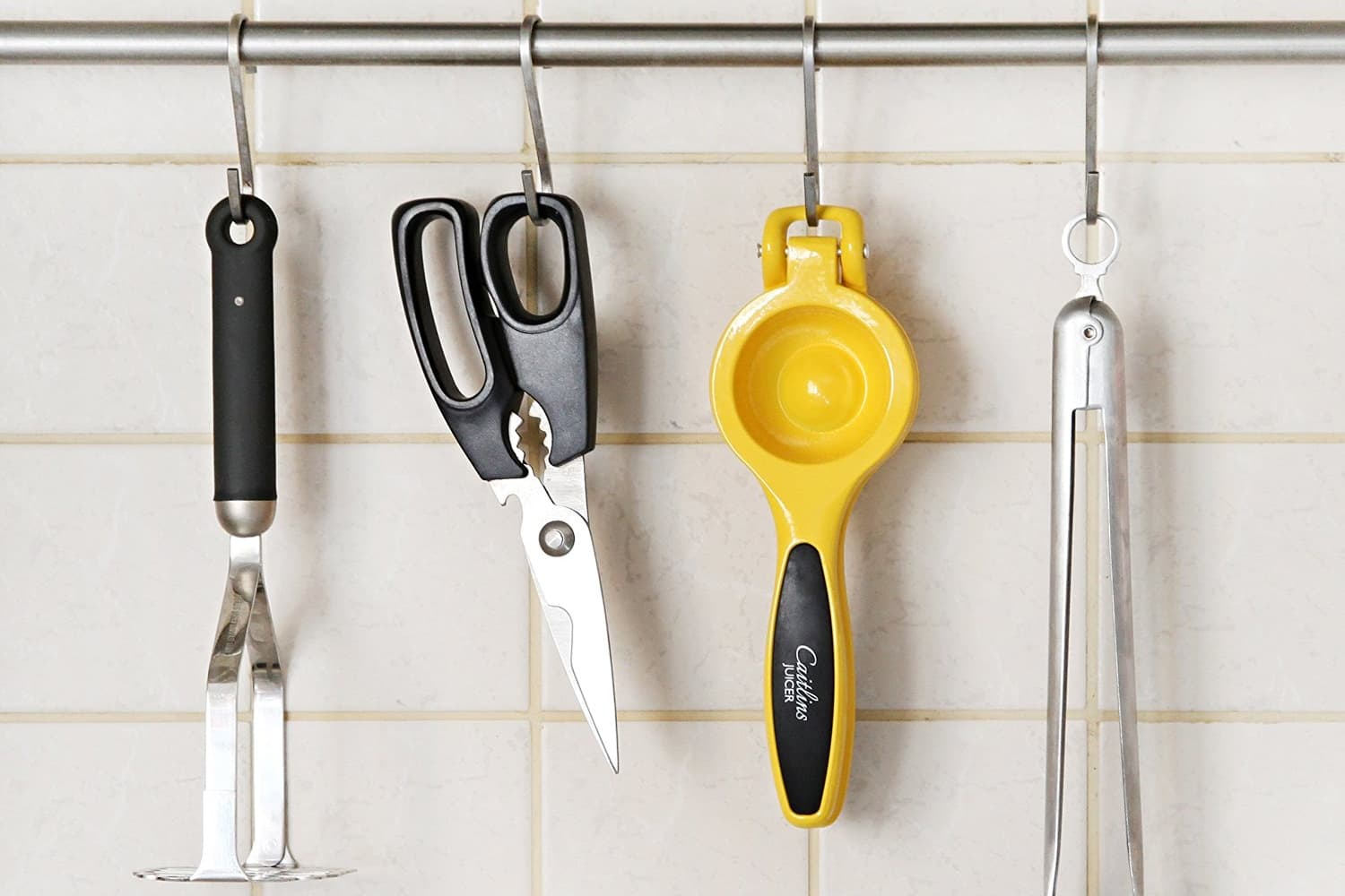 Why Everyone Needs a Lemon Squeezer - The Kitchn