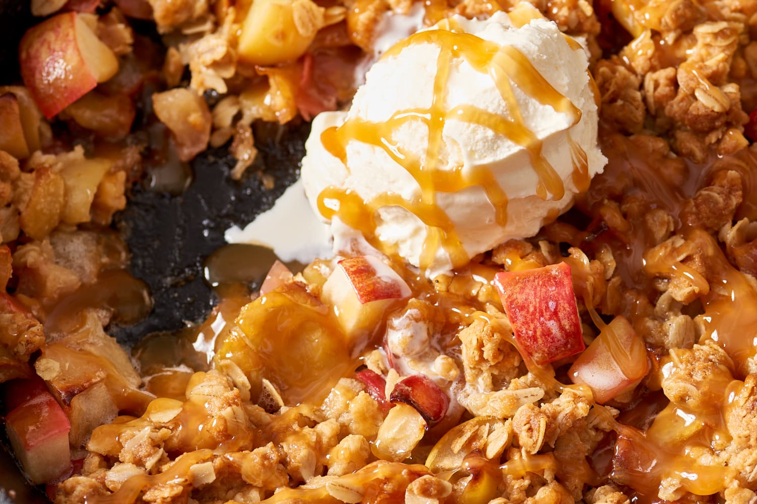 Recipe: Skillet Apple Crisp