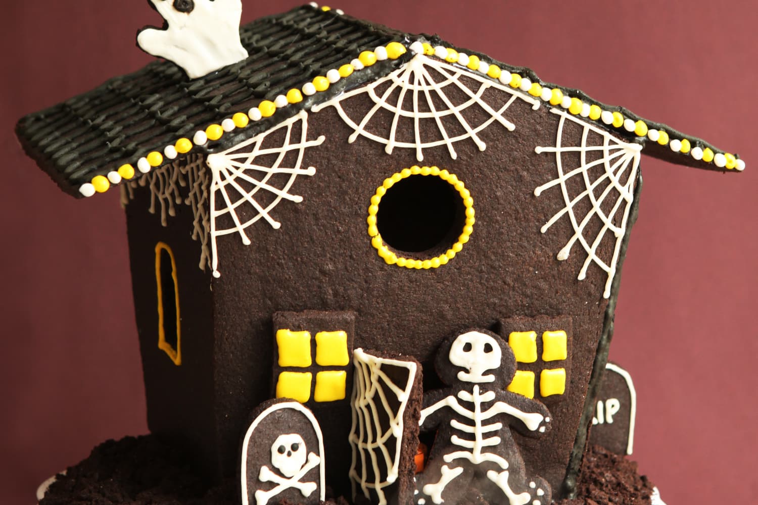 How To Make a Haunted Cookie House For Halloween | Kitchn
