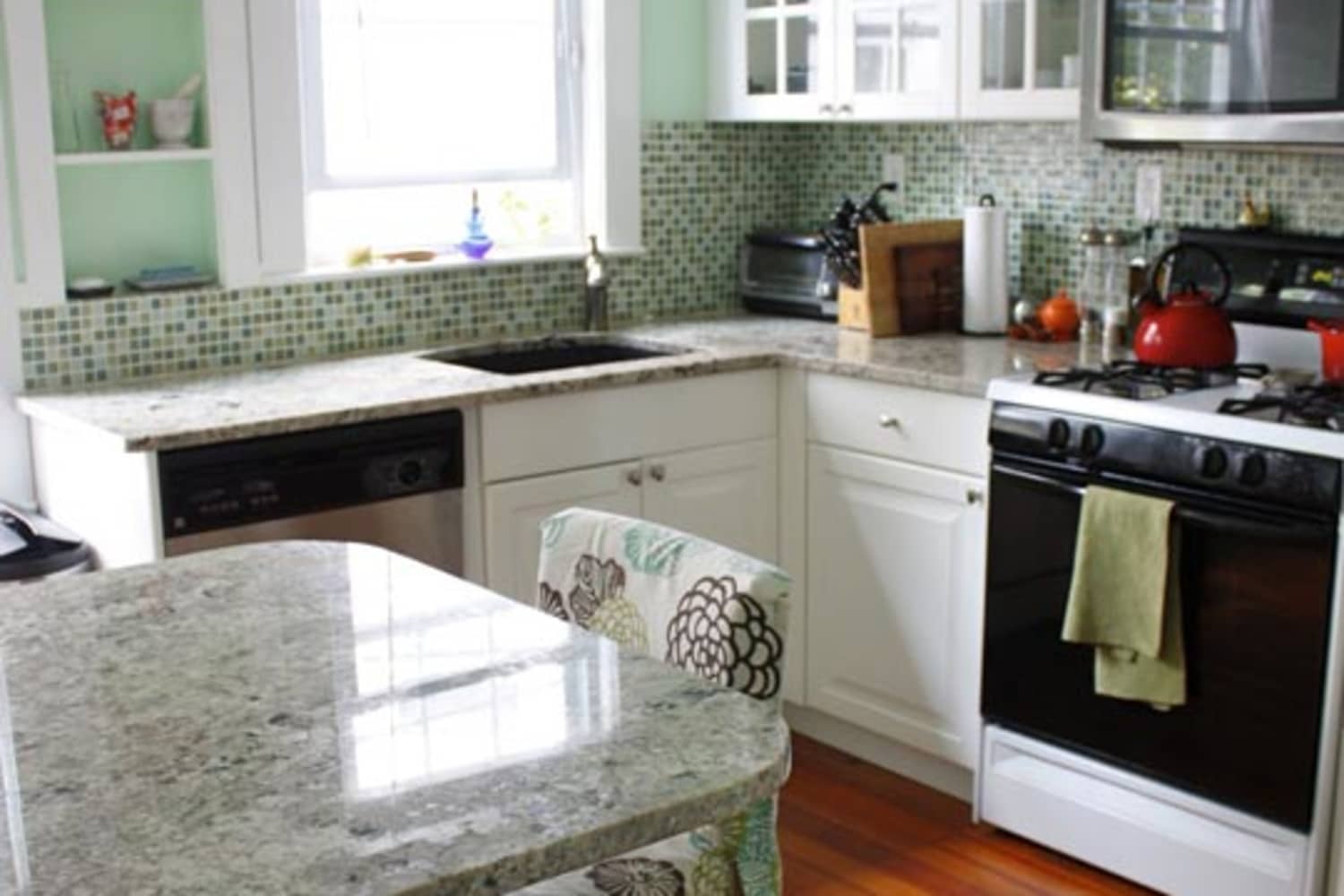 Meg & Dan's Colorful Jamaica Plain Condo | Apartment Therapy