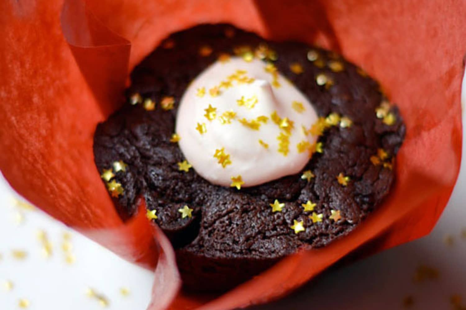 Deep, Dark Chocolate Cookies, Cake &amp; Fudge 20 of Our Best