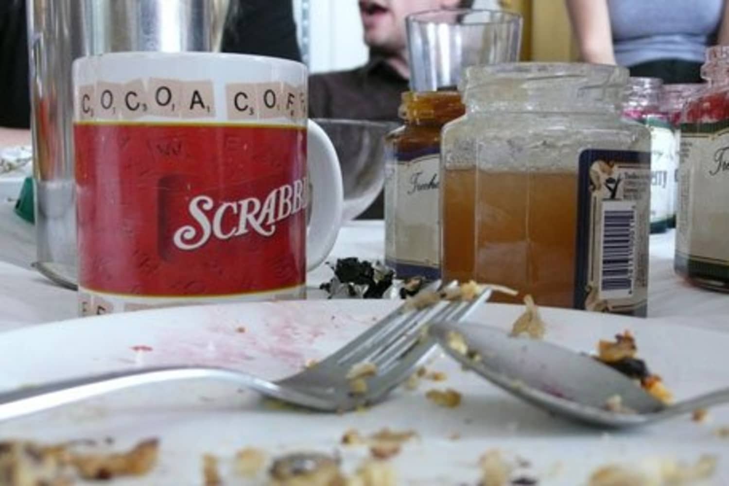 How To Politely Get Guests To Leave Apartment Therapy