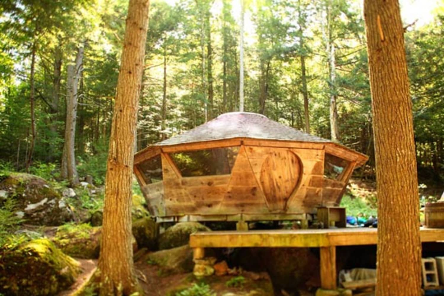 Wood yurt