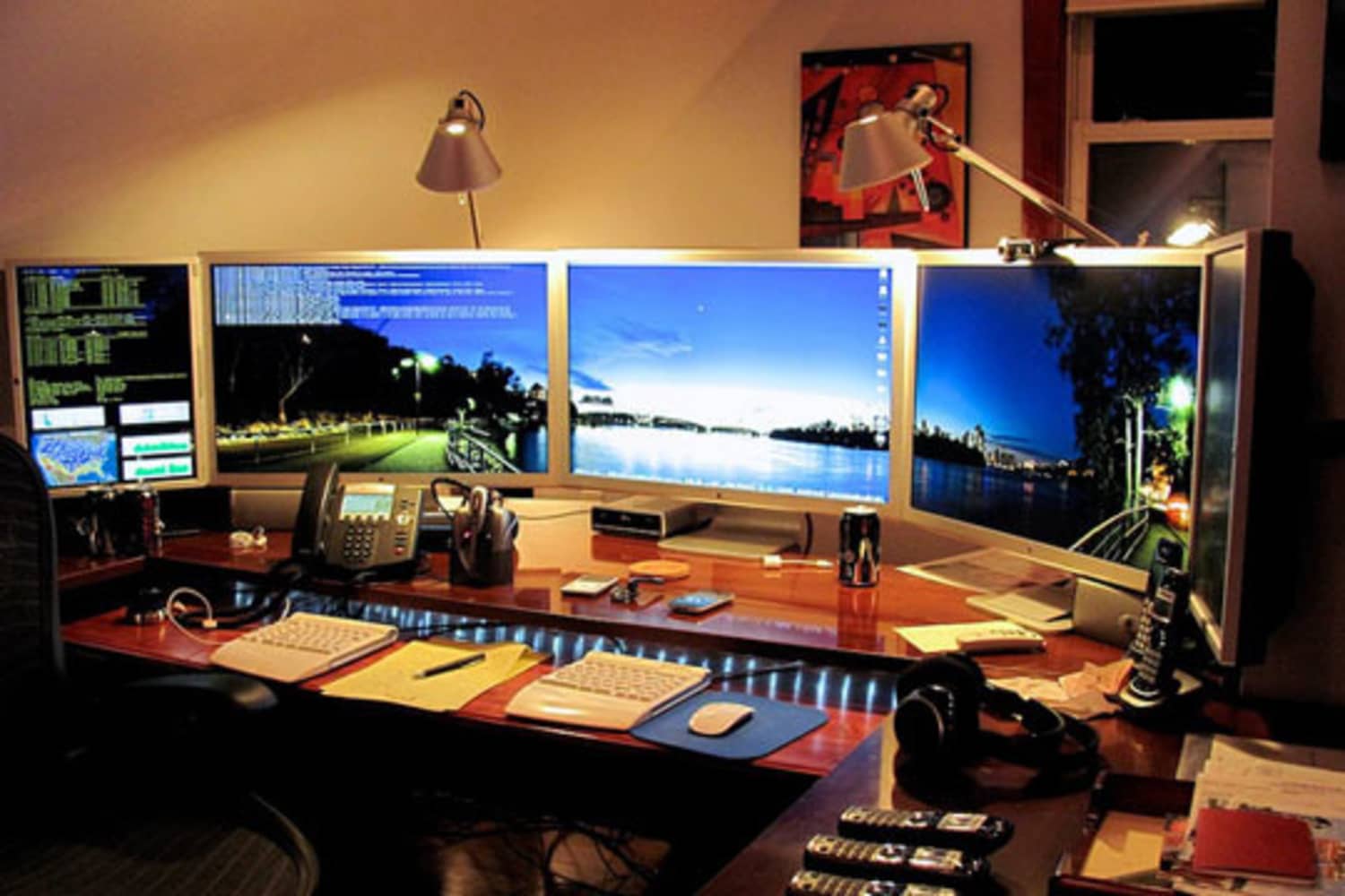 Mitch’s MultiMonitor, Over the Top Home Office Apartment Therapy