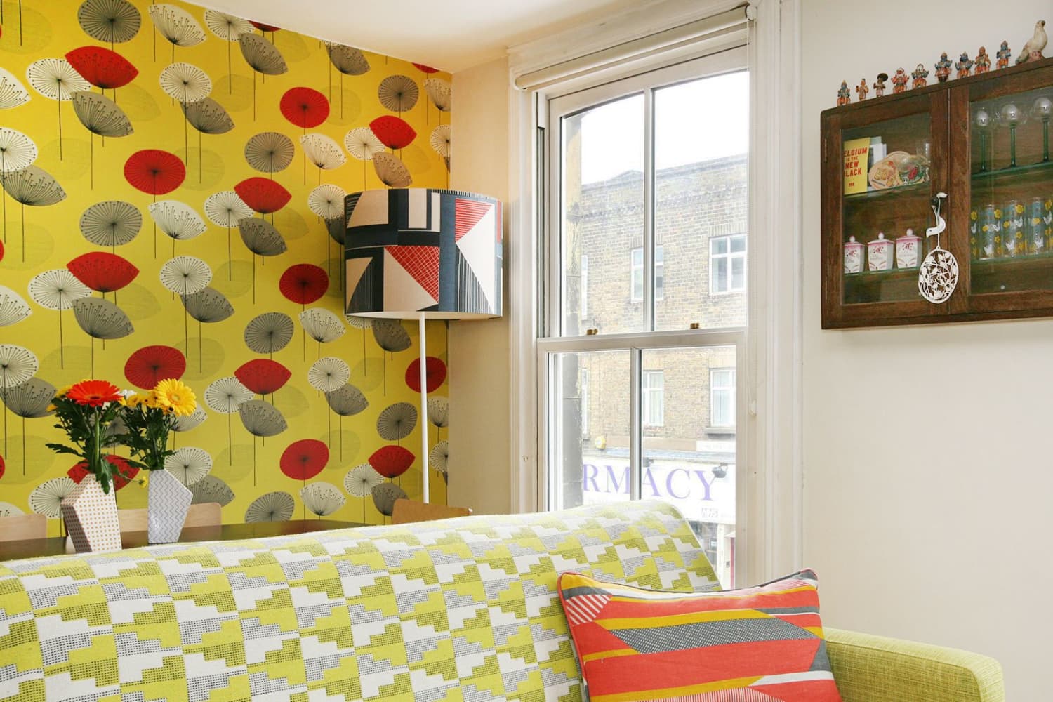House Tour A Colorful, Patterned London Flat Apartment Therapy