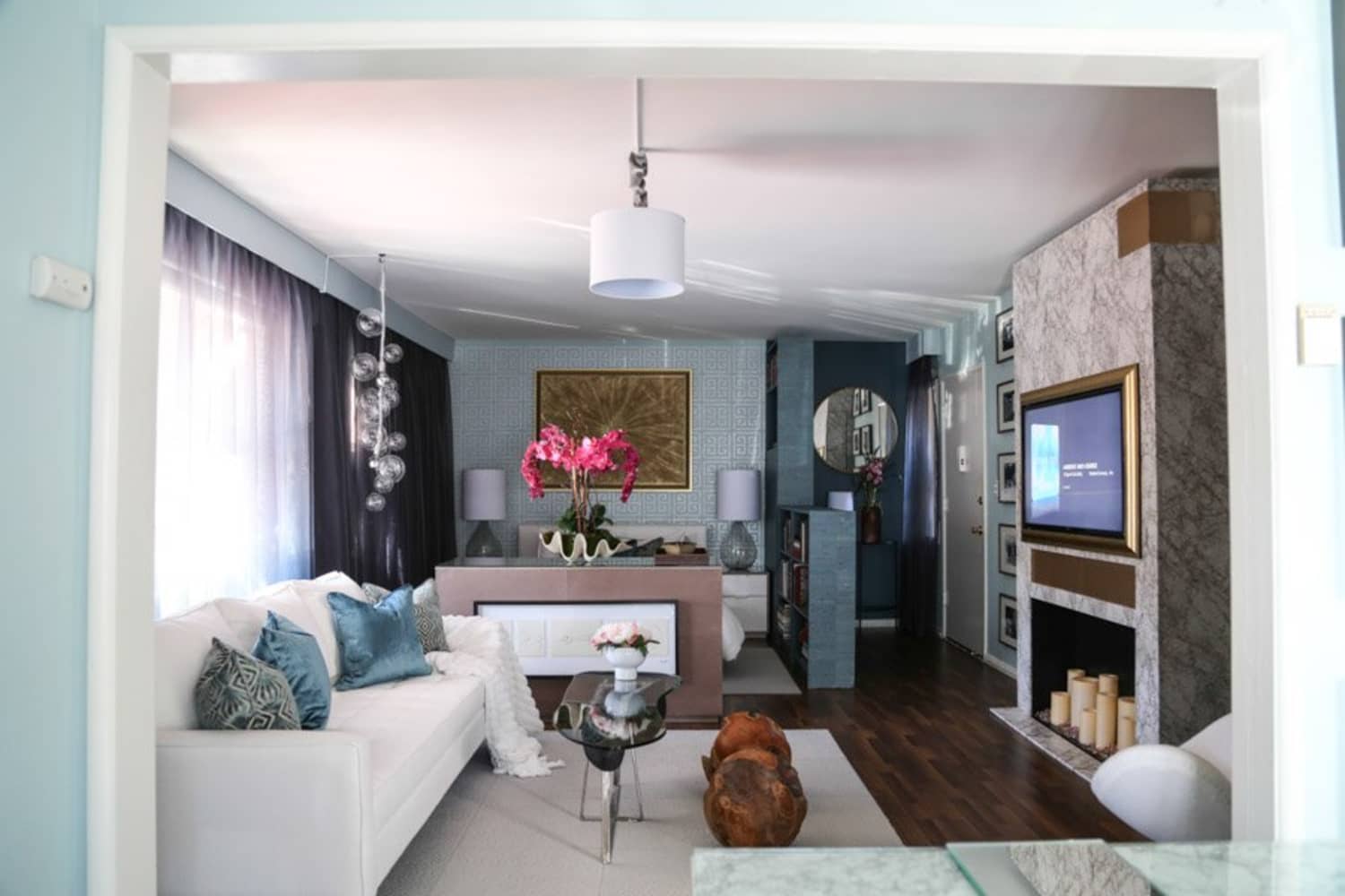 Dominic s Cozy 560 Square Foot West Hollywood Studio Apartment Therapy